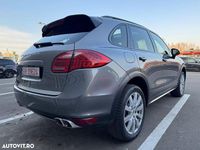 Second-hand Porsche Cayenne 245 CP (180 kW) 2012 Culoaregri SUV