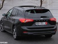 Second-hand Ford Focus ST-Line 150 CP (110 kW) 2022 Culoarenegru Break