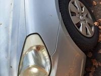 Second-hand Hyundai Accent 110 CP (80 kW) 2010 Culoaregri Berlinǎ