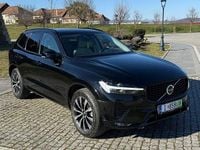 Second-hand Volvo XC60 Inscription 197 CP (144 kW) 2022 Culoarenegru SUV