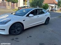 Second-hand Tesla Model 3 Standard Range 239 kW (325 CP) 2021 Culoarealb Berlinǎ