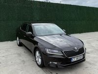 Second-hand Skoda Superb Ambition 150 CP (110 kW) 2018 Culoaremaro Berlinǎ
