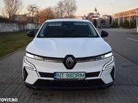 Second-hand Renault Mégane Equilibre 161 kW (220 CP) 2023 Culoarealb SUV