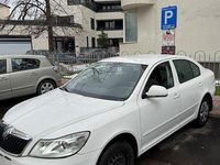 Second-hand Skoda Octavia Elegance 122 CP (89 kW) 2012 Culoarealb Berlinǎ