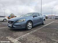 second-hand Volvo V40 D2