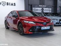 Second-hand Toyota Camry 218 CP (160 kW) 2019 Culoarerosu Berlinǎ