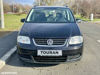 second-hand VW Touran 1.6 Basis