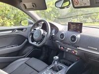 Second-hand Audi A3 150 CP (110 kW) 2015 Negru Berlinǎ