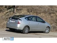 Second-hand Toyota Prius 110 CP (80 kW) 2005 Hatchback