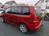 Second-hand VW Touran 170 CP (125 kW) 2006 Visiniu Monovolum