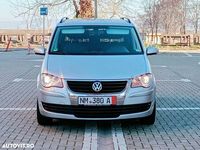 Second-hand VW Touran United 140 CP (102 kW) 2009 Culoaregri Monovolum