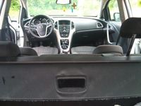 Second-hand Opel Astra 125 CP (91 kW) 2011 Alb Break