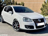 second-hand VW Golf V 