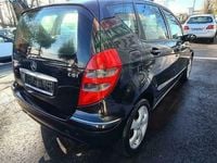 Second-hand Mercedes A180 110 CP (80 kW) 2005 Negru Hatchback