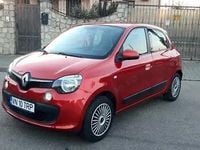 Second-hand Renault Twingo 71 CP (52 kW) 2015 Rosu Hatchback