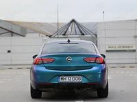 Second-hand Opel Insignia 165 CP (121 kW) 2018 Albastru Berlinǎ