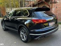 Second-hand VW Touareg Elegance 340 CP (250 kW) 2020 Culoarenegru SUV