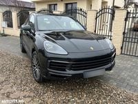 Second-hand Porsche Cayenne 340 CP (250 kW) 2019 Culoarenegru SUV