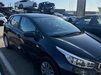 Second-hand Kia Ceed 100 CP (73 kW) 2018 Culoarenegru Hatchback