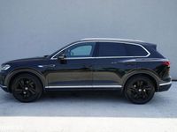 Second-hand VW Touareg Elegance 286 CP (210 kW) 2023 Negru SUV