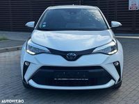 Second-hand Toyota C-HR Style 184 CP (135 kW) 2022 Culoarealb SUV