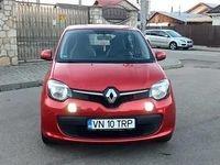 Second-hand Renault Twingo 71 CP (52 kW) 2015 Rosu Hatchback