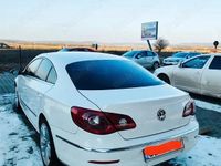 Second-hand VW Passat 140 CP (102 kW) 2008 Alb Berlinǎ