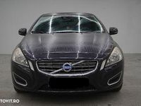 Second-hand Volvo S60 Standard 115 CP (84 kW) 2014 Culoarenegru Berlinǎ