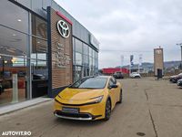 Second-hand Toyota Prius 223 CP (164 kW) 2023 Culoaregalbeuriu Hatchback