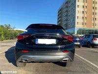 Second-hand Infiniti QX30 Premium 170 CP (125 kW) 2017 Culoarenegru SUV