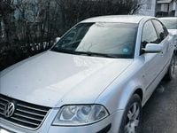Second-hand VW Passat 180 CP (132 kW) 2003 Gri Berlinǎ