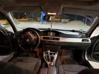 Second-hand BMW 320 163 CP (119 kW) 2007 Berlinǎ