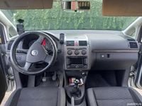 Second-hand VW Touran 140 CP (102 kW) 2008 Monovolum