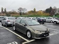 Second-hand Toyota Corolla Hybrid 122 CP (89 kW) 2021 Verde Berlinǎ