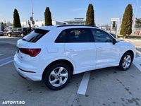 second-hand Audi Q3 2.0 40 TFSI S tronic quattro Advanced