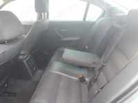 Second-hand BMW 320 177 CP (130 kW) 2007 Berlinǎ