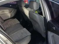 Second-hand VW Passat 140 CP (102 kW) 2005 Berlinǎ