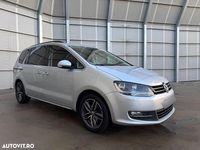 Second-hand VW Sharan Style 140 CP (102 kW) 2015 Culoareargint Monovolum