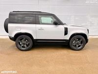 Nouă Land Rover Defender SE Dynamic 249 CP (183 kW) 2025 Culoaregri SUV