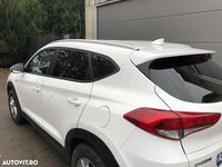 Second-hand Hyundai Tucson 132 CP (97 kW) 2018 Culoarealb SUV