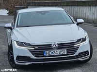 Second-hand VW Arteon R-line 150 CP (110 kW) 2018 Culoarealb Hatchback