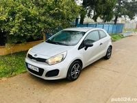 Second-hand Kia Rio 75 CP (55 kW) 2012 Gri Coupe