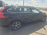 Second-hand Volvo V60 163 CP (119 kW) 2011 Negru Break