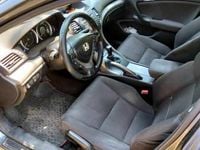 Second-hand Honda Accord 140 CP (102 kW) 2009 Gri Monovolum