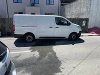 Second-hand Opel Vivaro 115 CP (84 kW) 2021 Monovolum