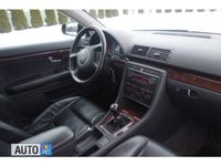 Second-hand Audi A4 S-Line 131 CP (96 kW) 2001 Albastru Berlinǎ