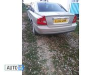 Second-hand Volvo S80 163 CP (119 kW) 2003 Argintiu Berlinǎ