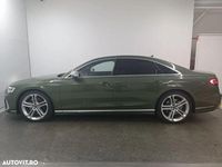 Second-hand Audi S8 Advanced 571 CP (419 kW) 2022 Verde Berlinǎ