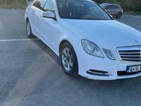 Second-hand Mercedes E200 136 CP (100 kW) 2012 Alb Berlinǎ
