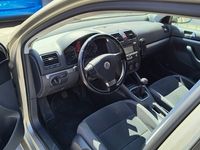 second-hand VW Golf V 1.4 turbo benzina
